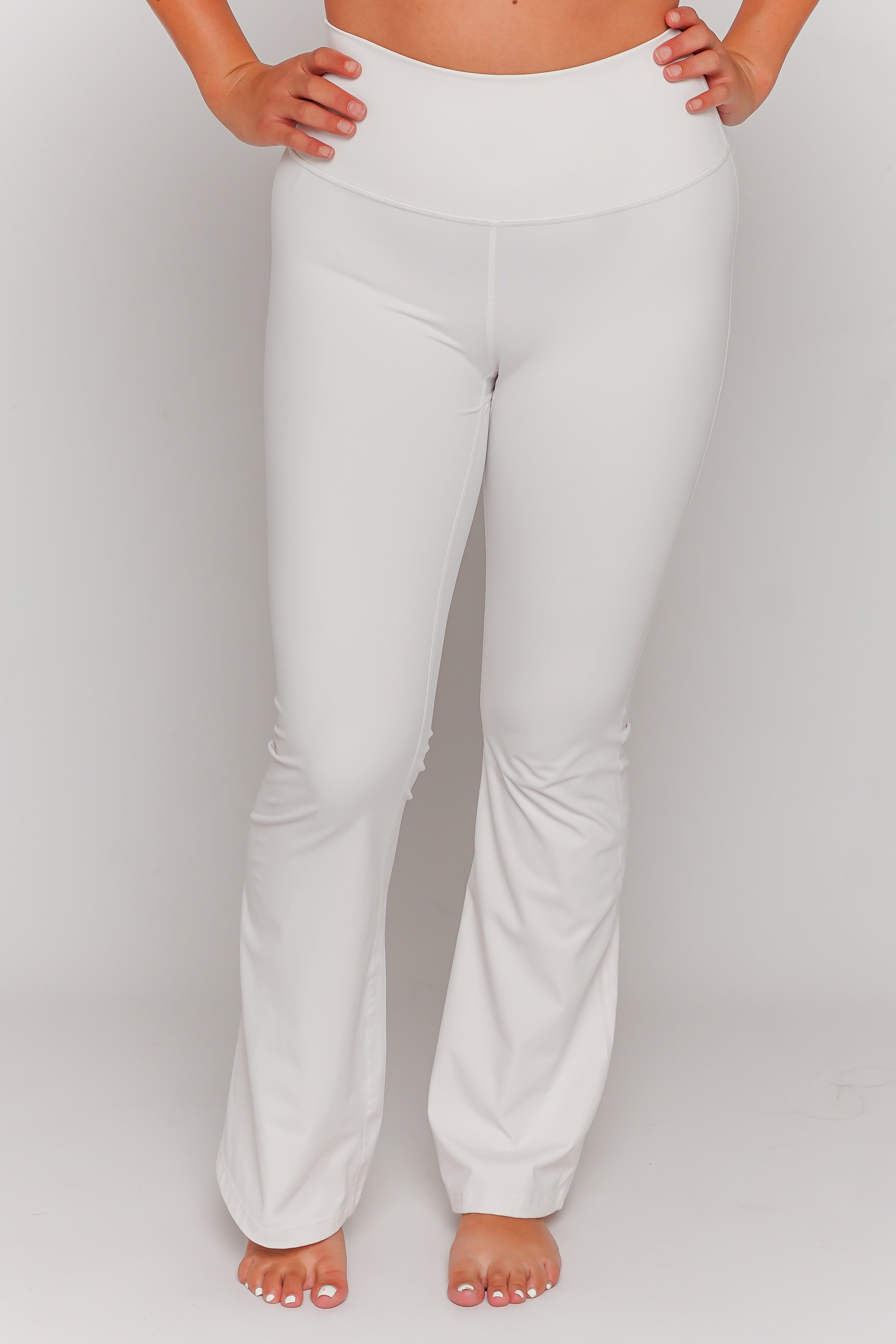 Serene Flare Legging